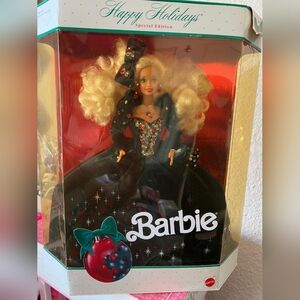 Vintage Happy Holiday barbie doll 1991 vintage doll